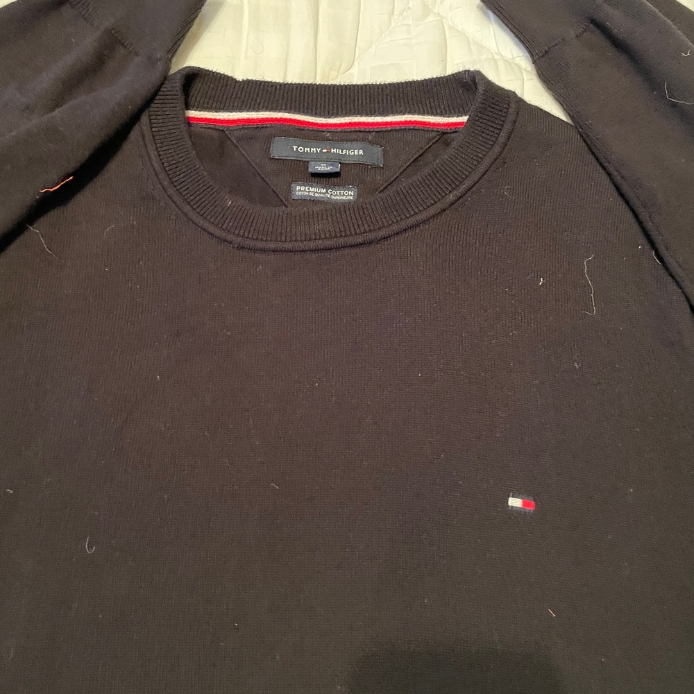 Tommy Hilfiger Mens black sweater